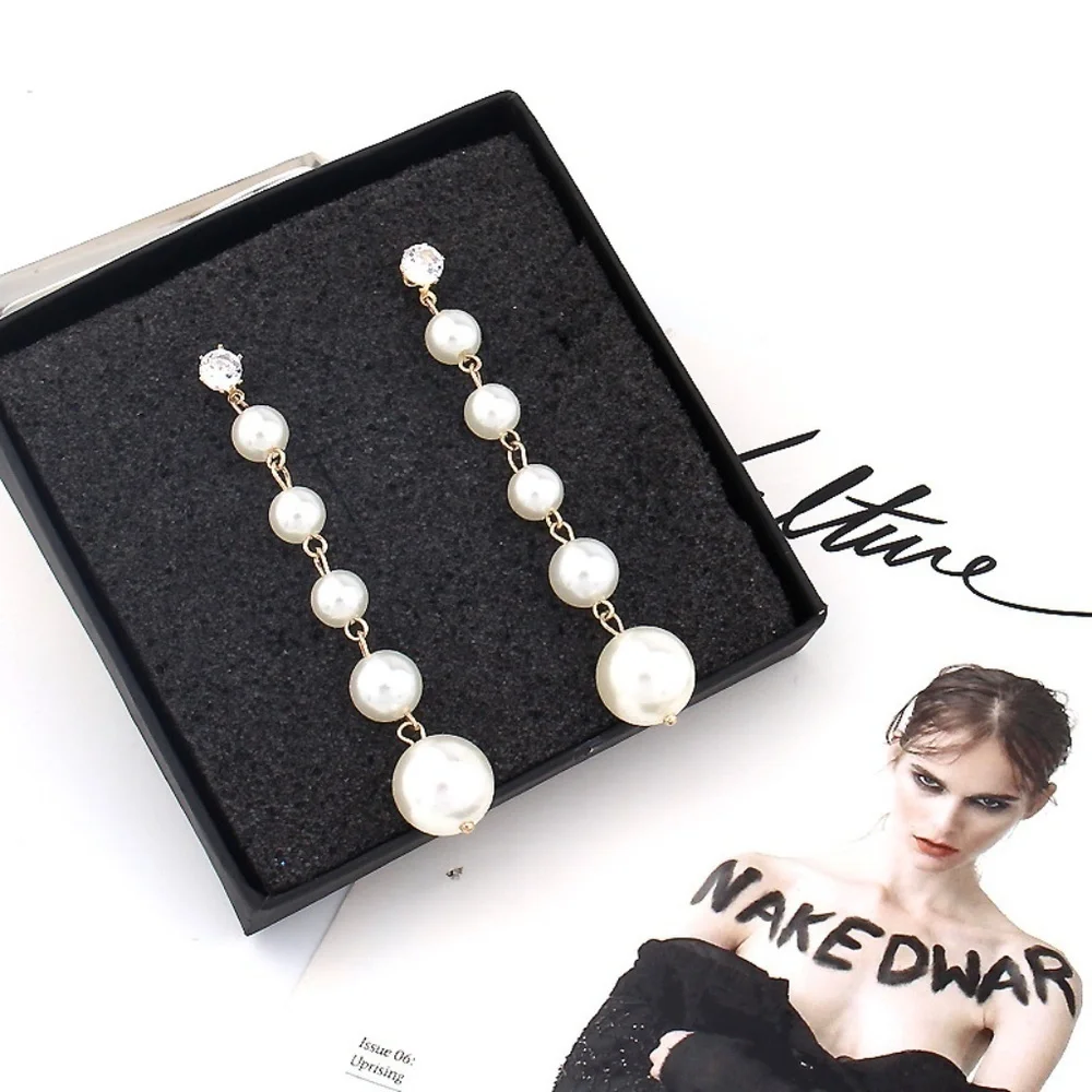 *GWYNNA* Long Pearl Chain Fashion Dangle Earrings